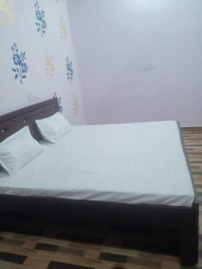 Hotel O The Village Hotel Panchli Buitenkant foto